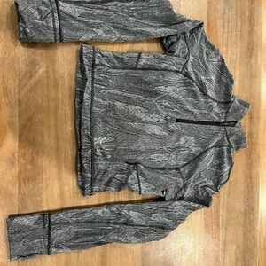 lululemon athletica Gray Long Sleeve Top